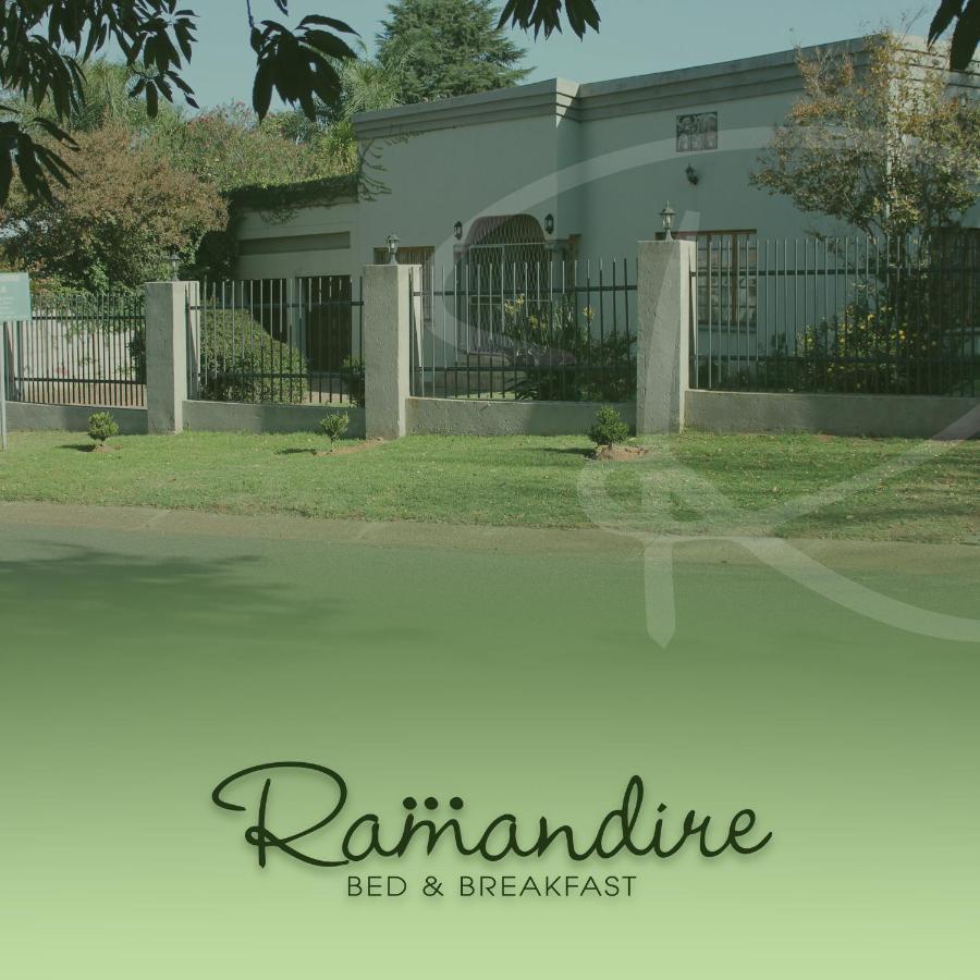Ramandire B&B 윗뱅크 외부 사진