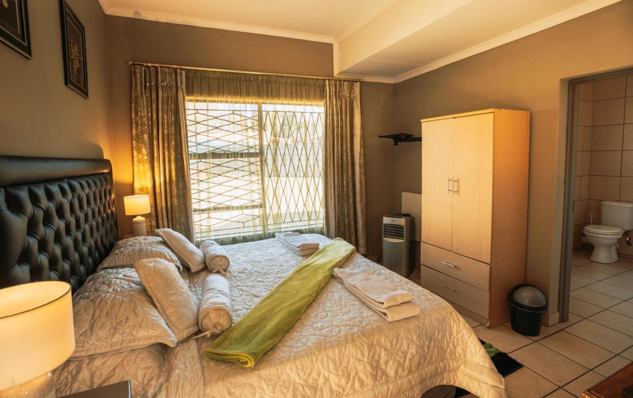Ramandire B&B 윗뱅크 외부 사진